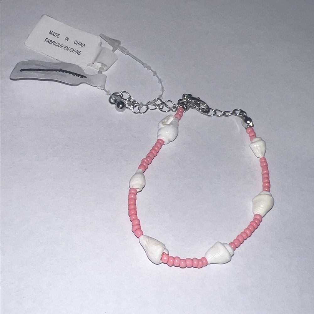 Urban Outfitters Beaded Shell Bracelet New!